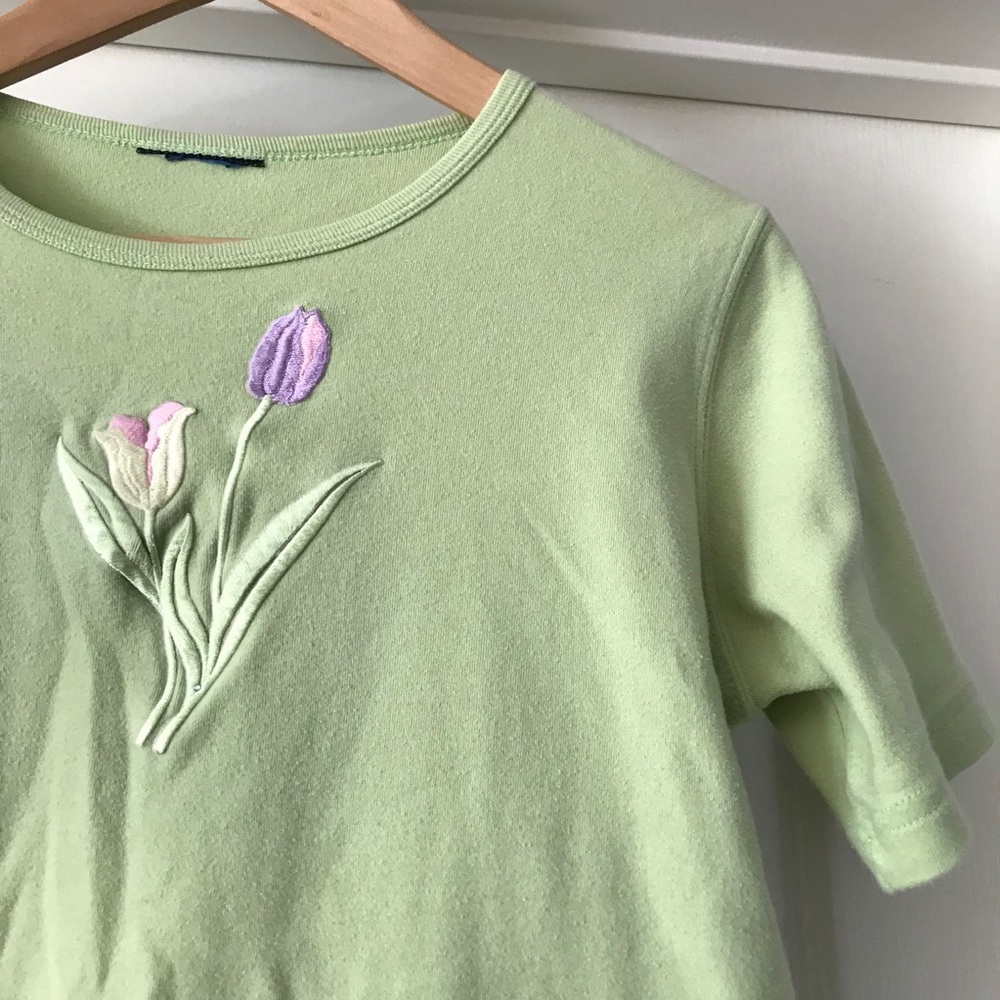 Vintage Floral Tulip Top